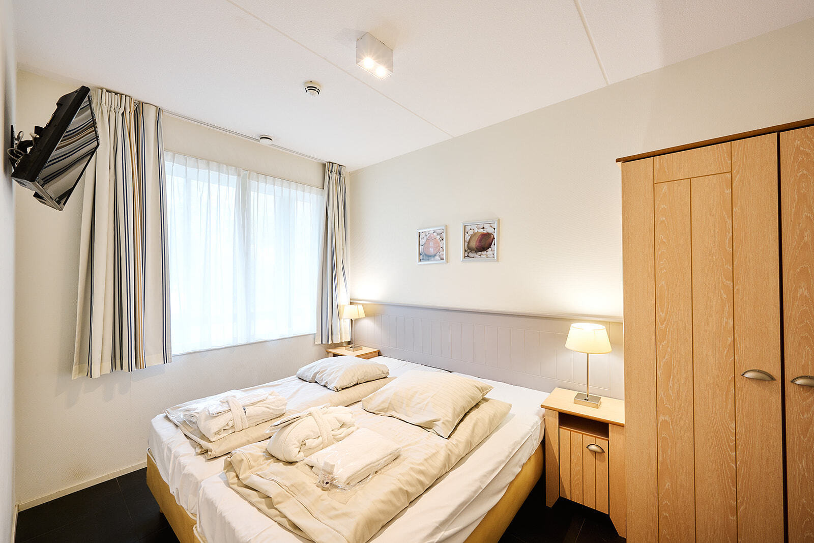 luxe-5-persoons-appartement-in-wellness-waddenresort-op-terschelling