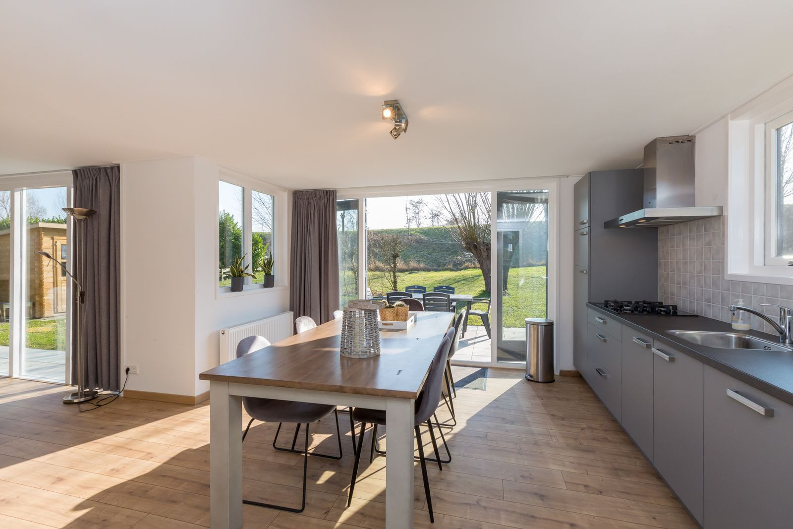 Chalet in Wolphaartsdijk voor 6 personen foto 3