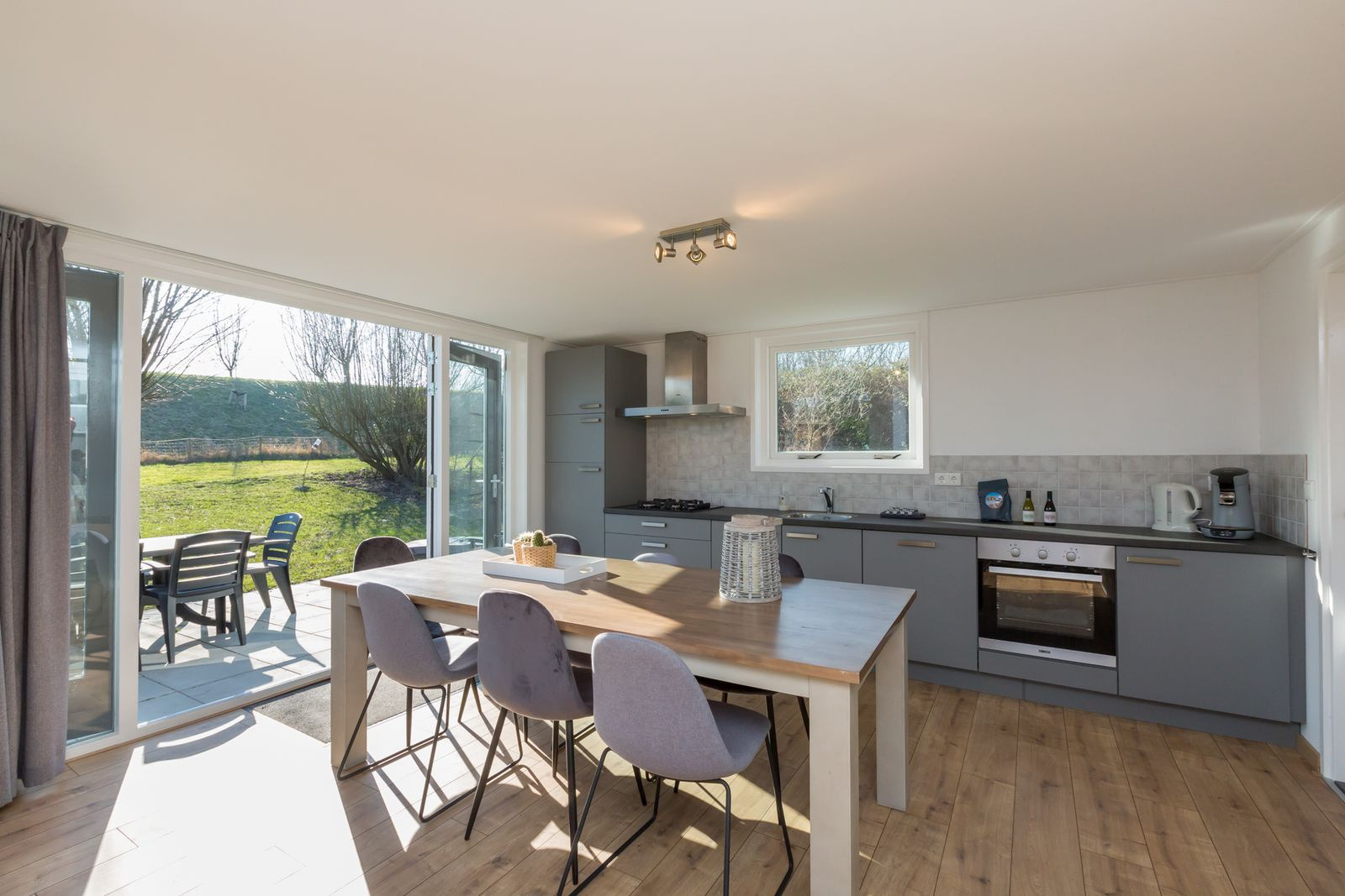 Chalet in Wolphaartsdijk voor 6 personen foto 12