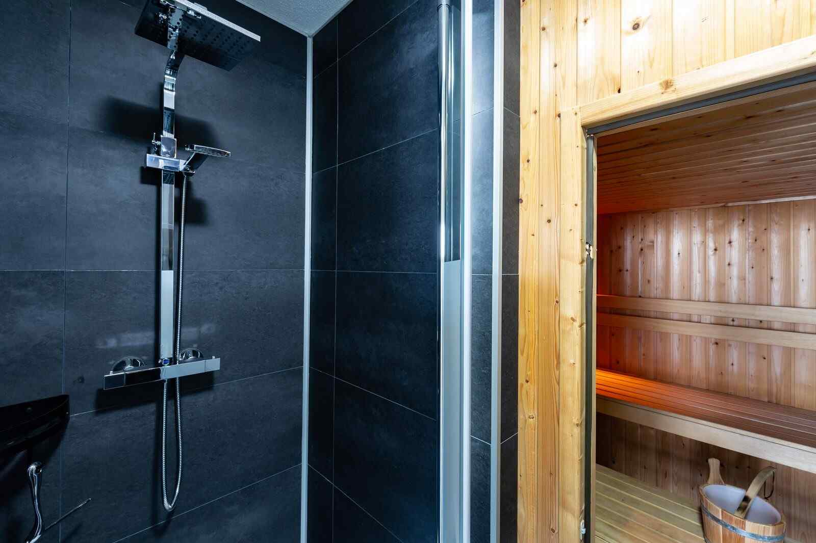 luxe-6-persoons-vakantiehuis-met-sauna-in-zeeuws-vlaanderen