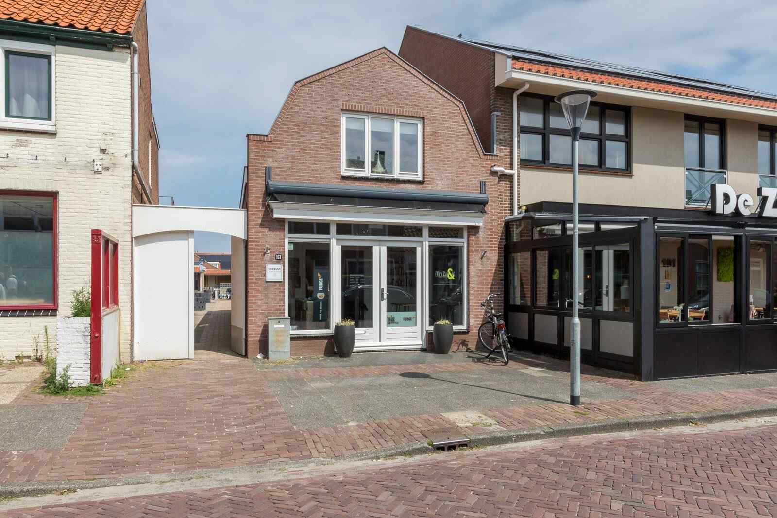 4-persoons-appartement-vlak-aan-zee-in-westkapelle-zeeland