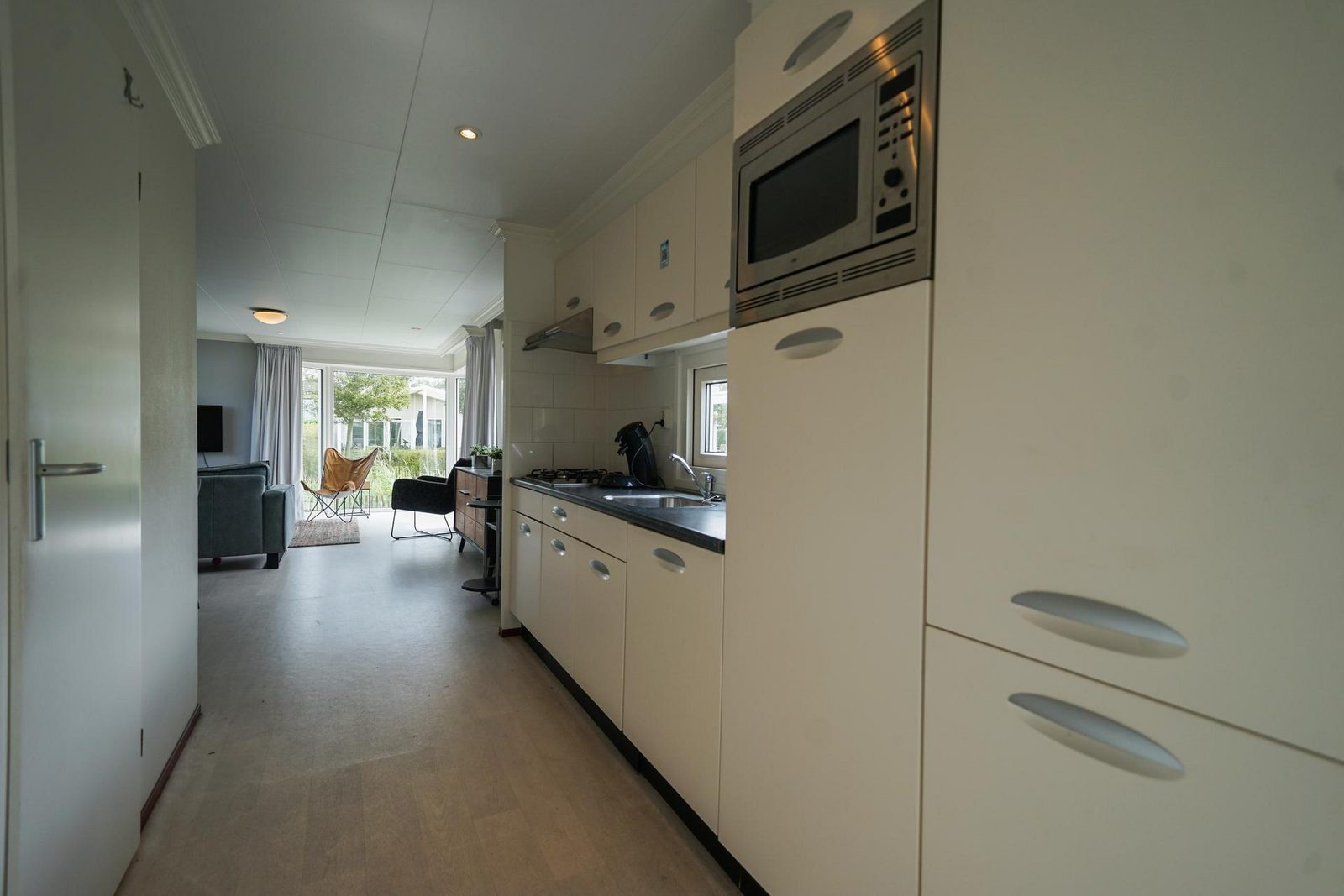 4-persoons-woning-met-moderne-hoekerker-in-breskens