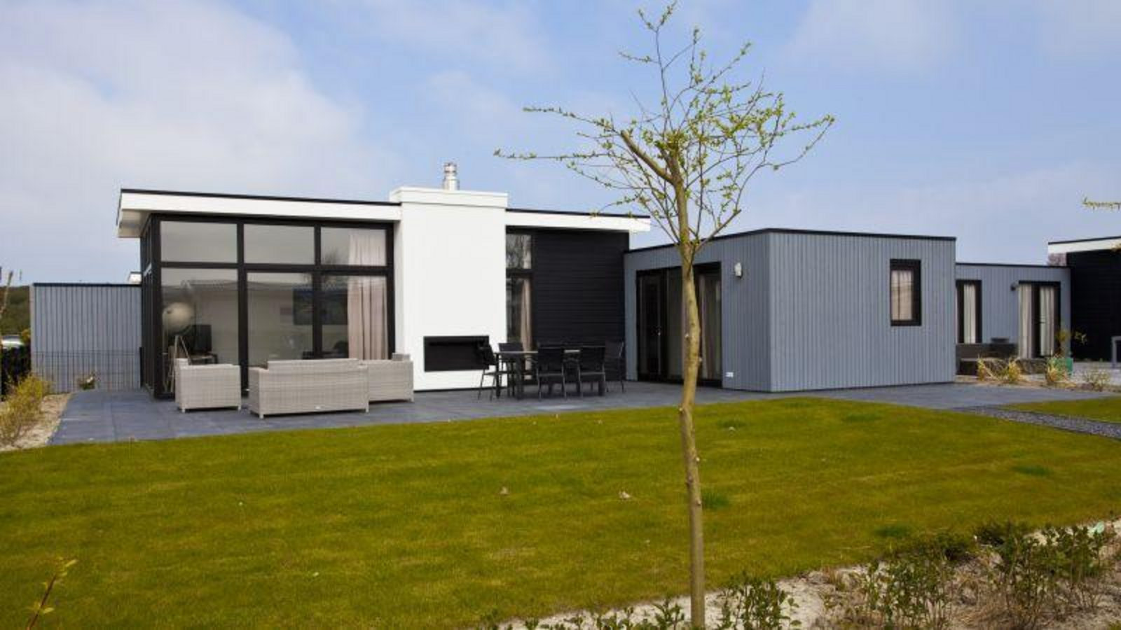 6 persoons vakantiewoning met heldere lichtinval op een