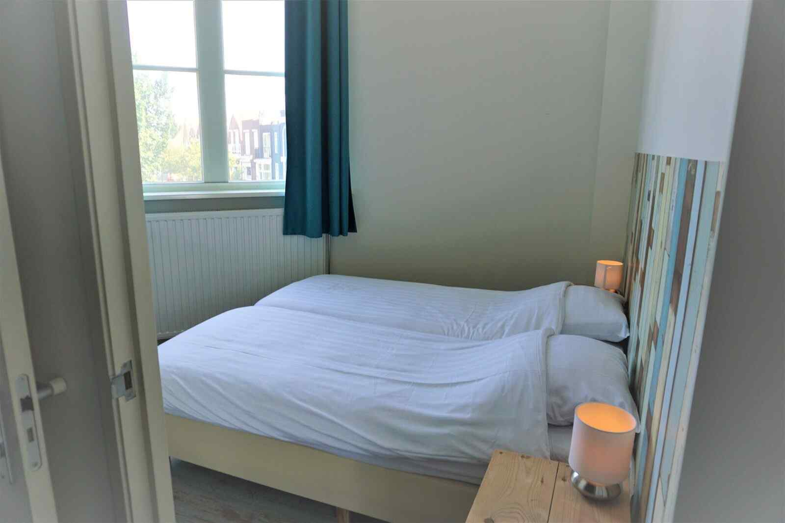 unieke-8-persoons-watertoren-in-vlissingen-op-slechts-50m-van-het-strand