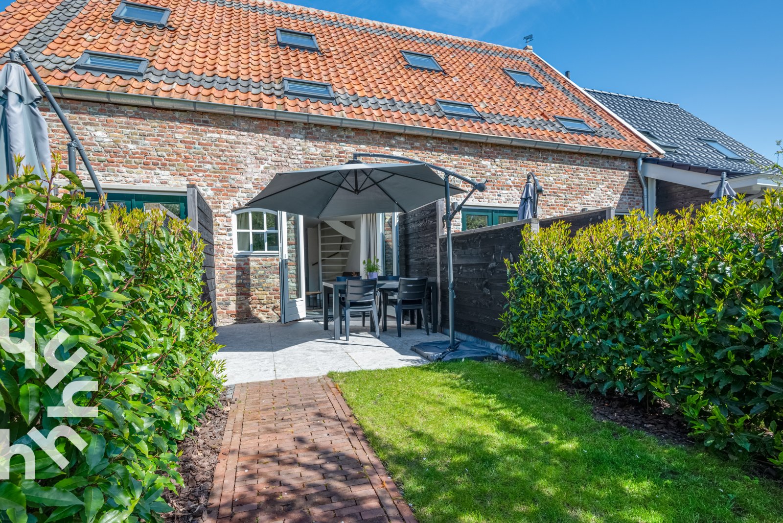 4-persoons-vakantiewoning-met-whirpool-ligbad-in-veere