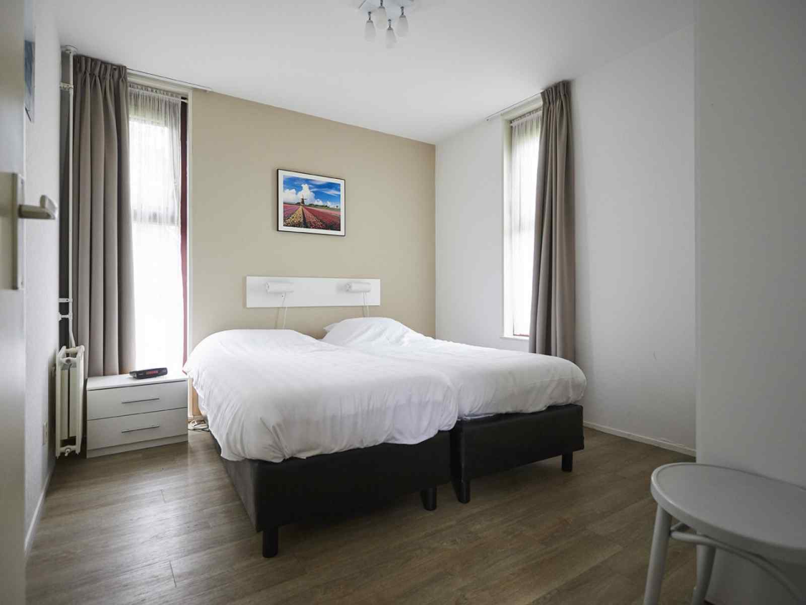 comfortabel-en-vrijstaande-bungalow-voor-6-personen