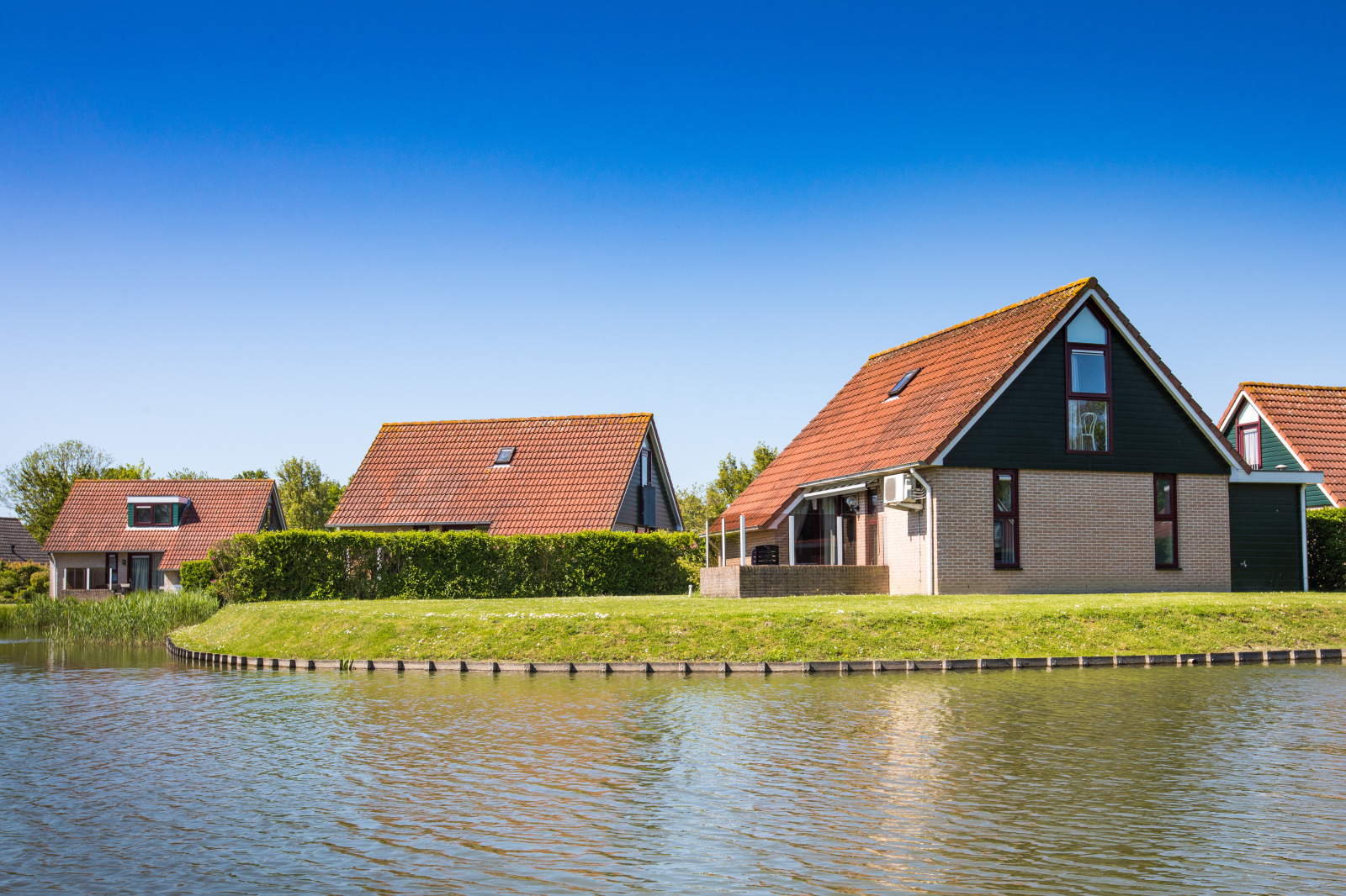 Comfortabel en vrijstaande bungalow voor 6 personen