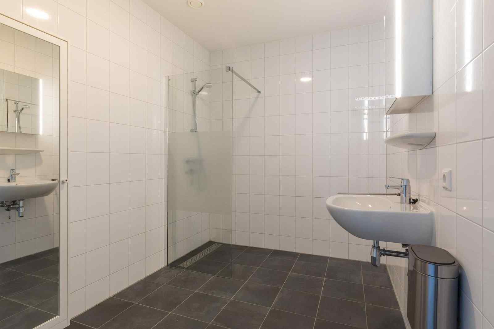 4-persoons-appartement-met-uitzicht-over-de-oosterschelde