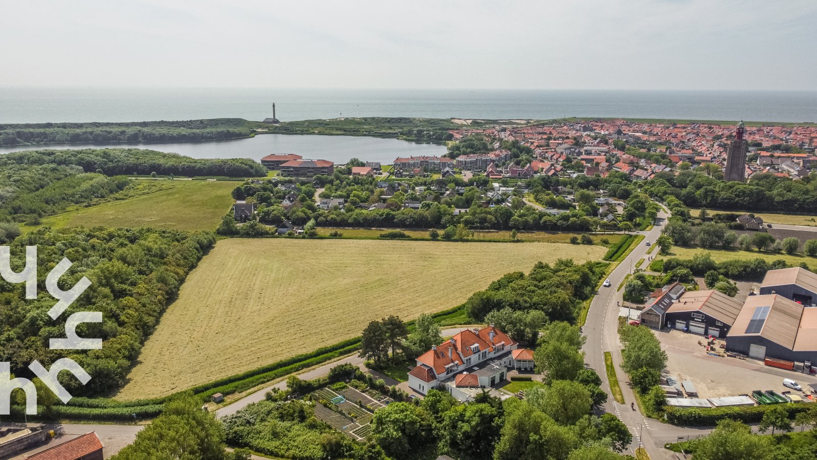 prachtige-groepsaccommodatie-voor-20-personen-in-westkapelle-dichtbij-het-strand