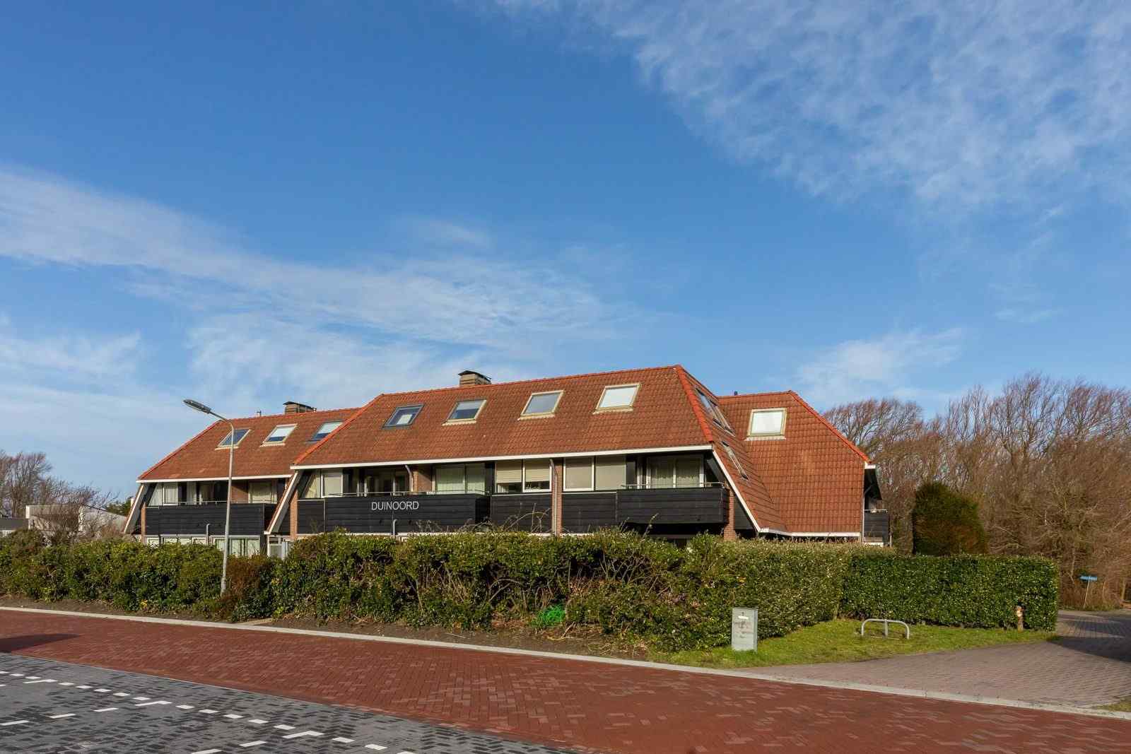 5-persoons-appartement-vlak-aan-zee-en-duinen-in-zoutelande