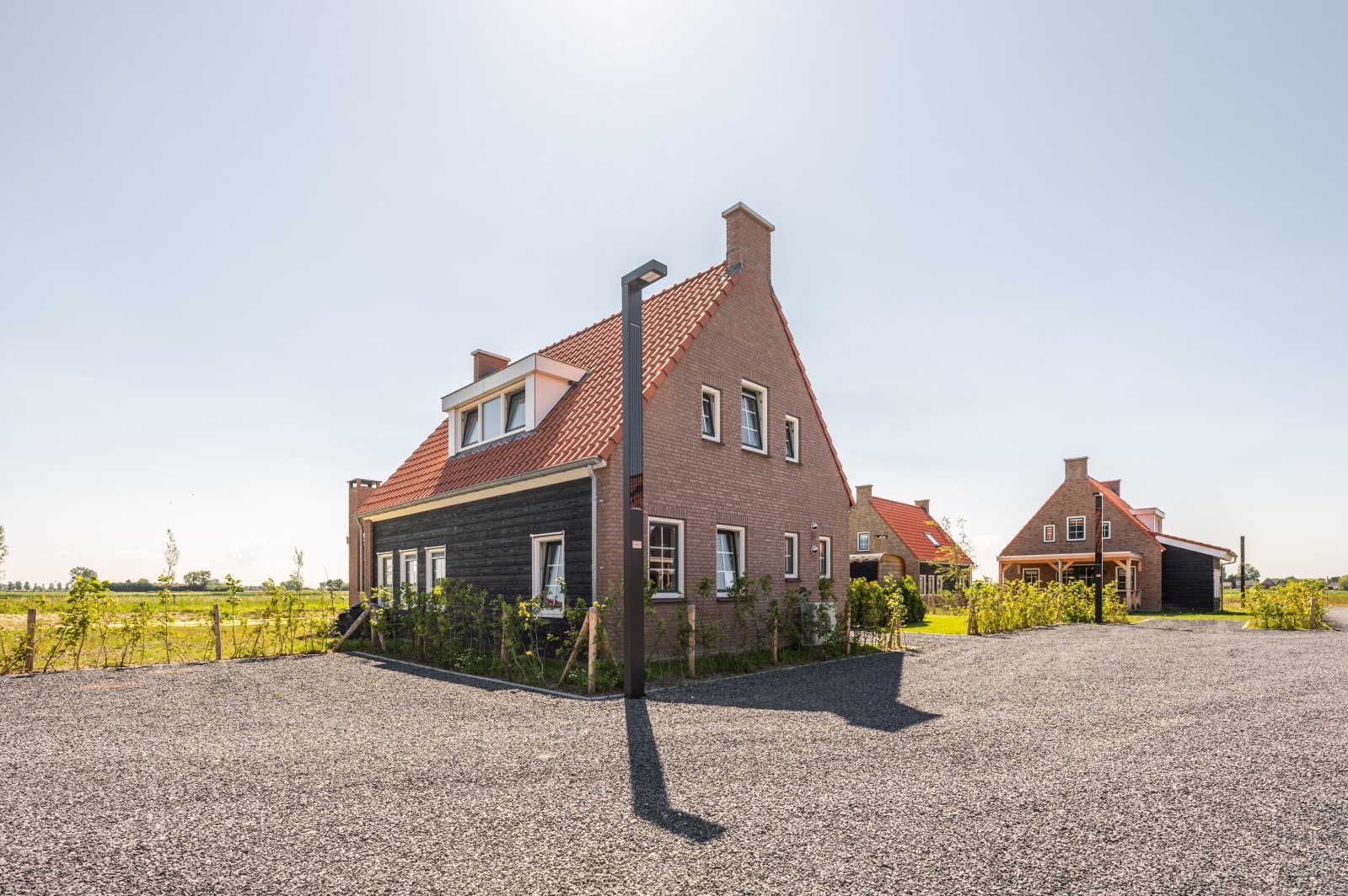 villa-voor-7-personen-met-2-badkamers-een-hottub-en-barrel-sauna-in-ossenisse