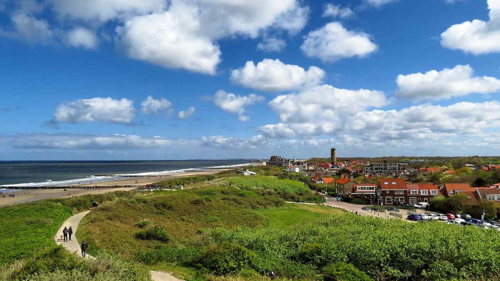 7-persoons-woning-in-het-centrum-van-domburg-op-loopafstand-van-het-strand