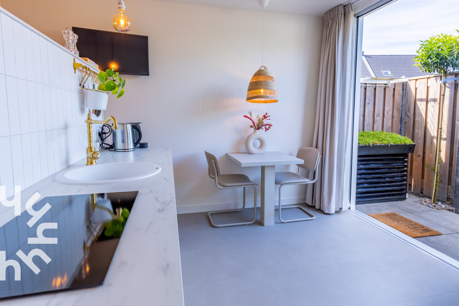 sfeervol-luxe-tinyhouse-in-centrum-domburg