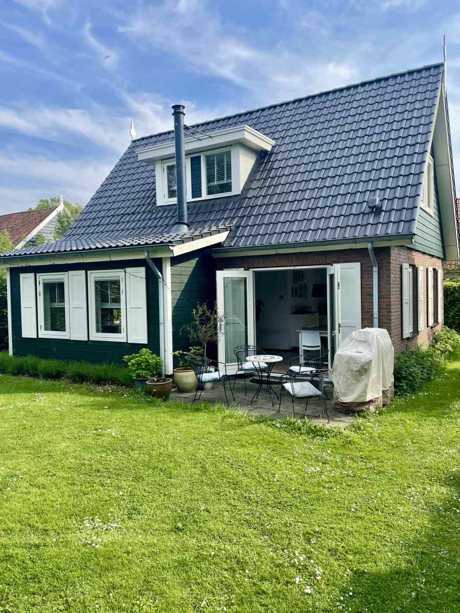 Sfeervolle 6 persoons vakantiewoning met grote tuin in 