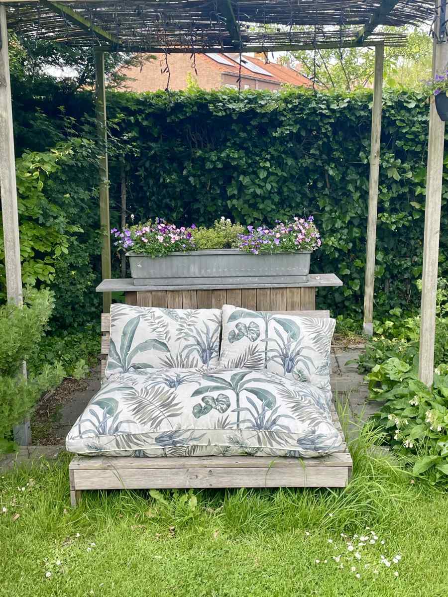 sfeervolle-6-persoons-vakantiewoning-met-grote-tuin-in-zonnemaire
