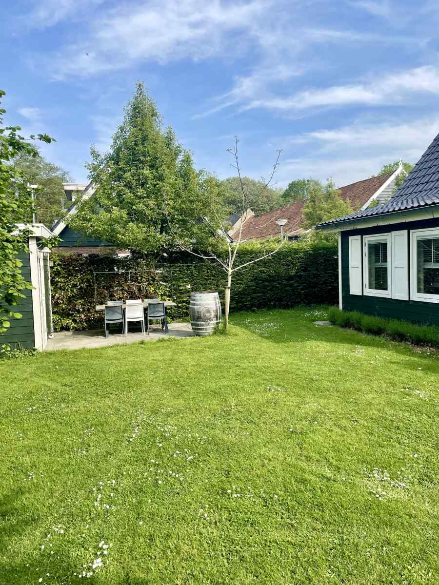 sfeervolle-6-persoons-vakantiewoning-met-grote-tuin-in-zonnemaire