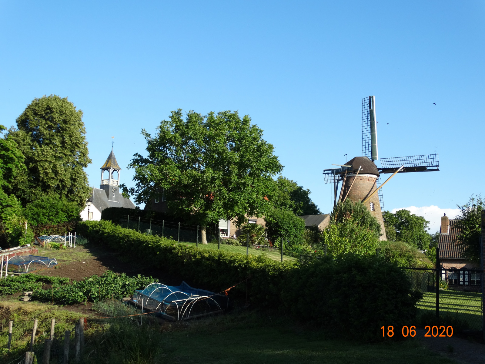 ZE1542