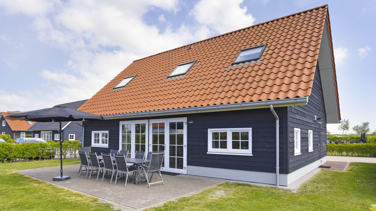 Ruim ingerichte groepsaccommodatie voor 12 personen in Nieuwvliet aan de Zeeuwse kust — groepsaccommodatie in Nieuwvliet