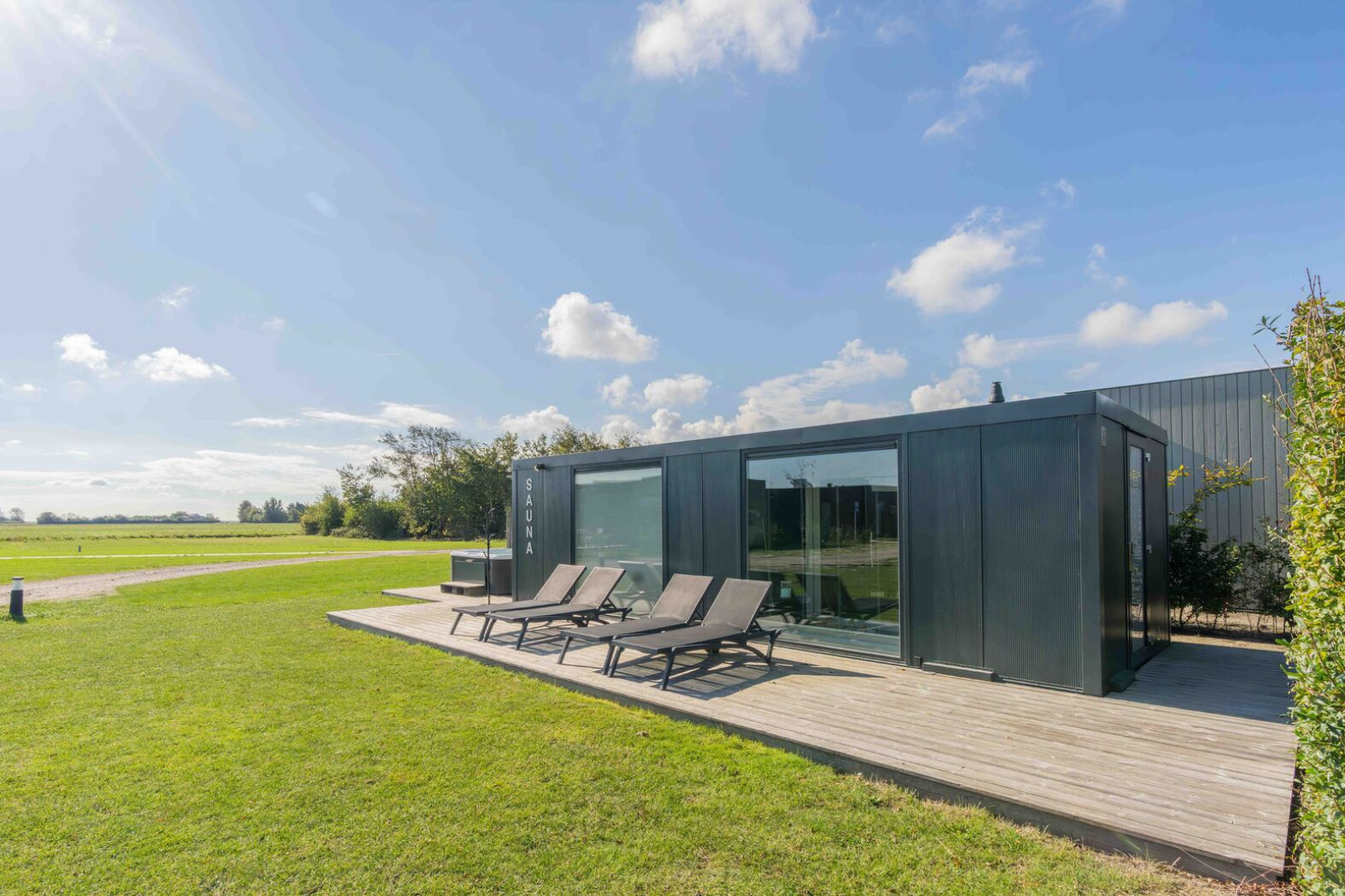 Recreatiewoning in Ellemeet voor 24 personen foto 8