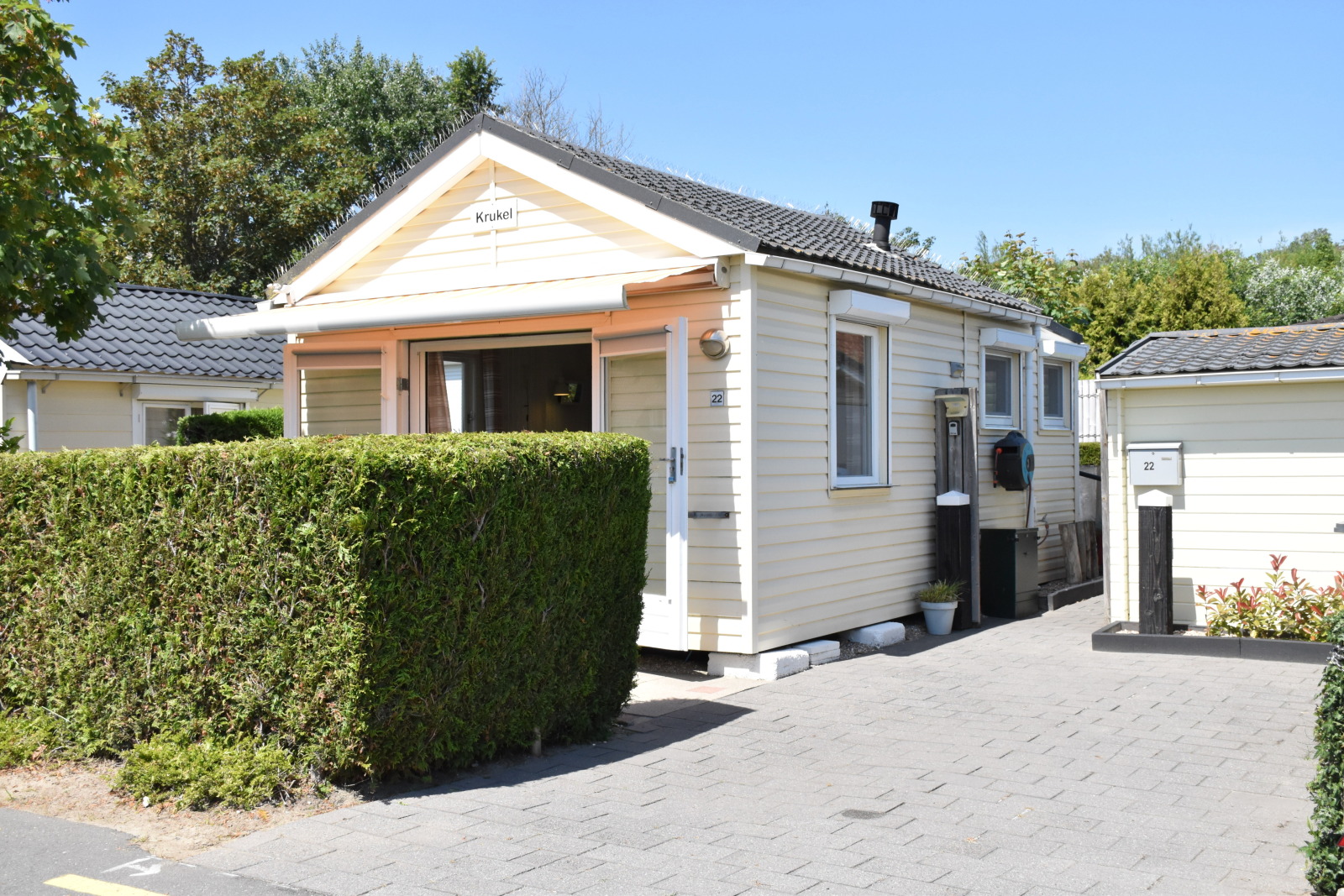 Gezellige 2-persoons vakantiewoning direct onderaan duinen en strand van Breskens