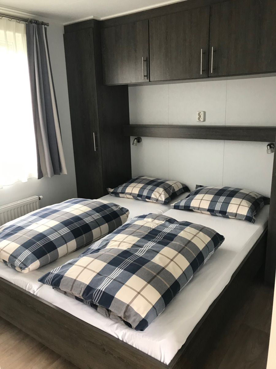 4-persoons-vakantiechalet-in-serooskerke-op-kindvriendelijk-familiepark