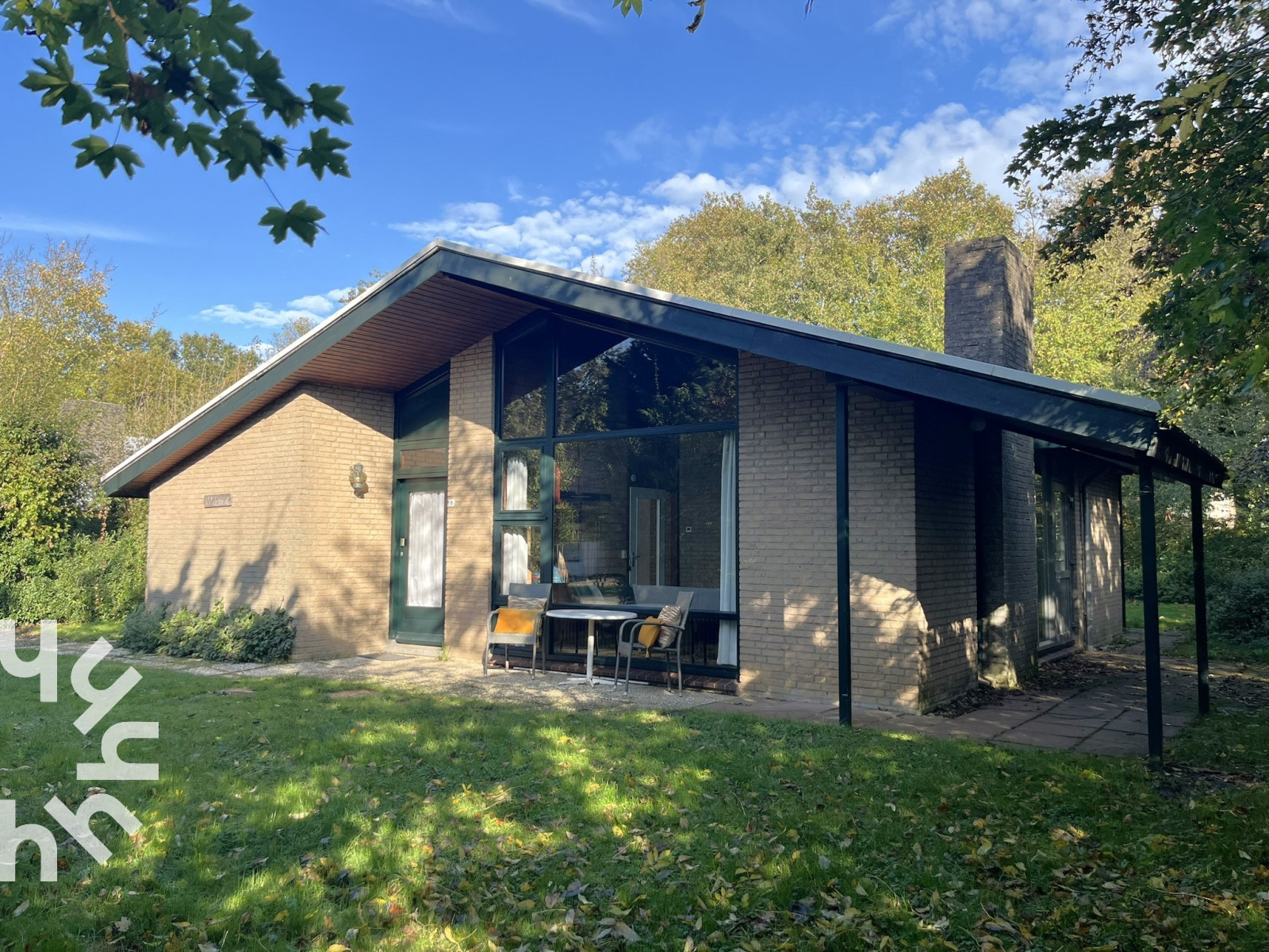 Vrijstaande 6 persoons bungalow vlakbij het strand van 