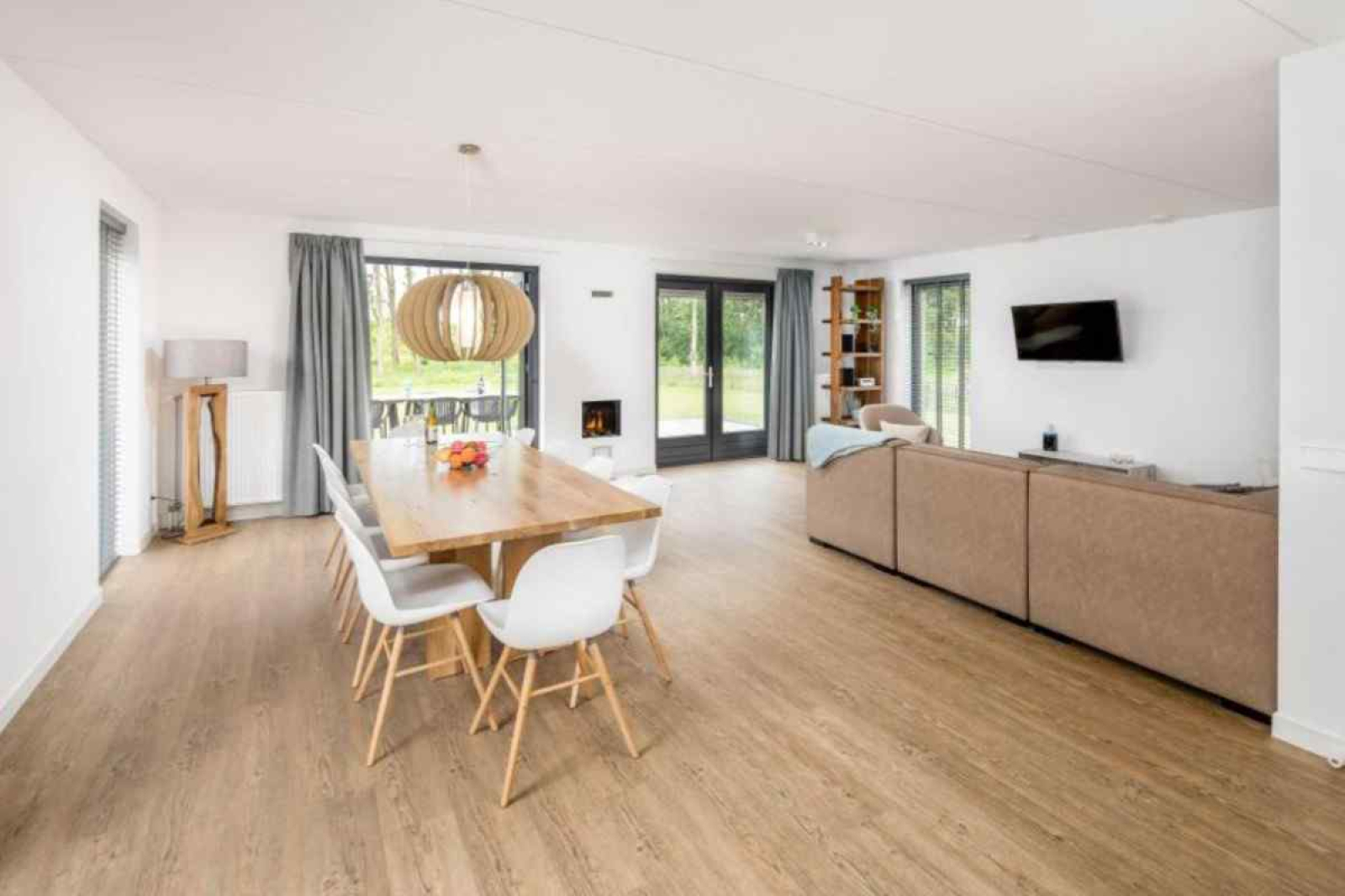 tholen-zeeland-luxe-wellness-villa-voor-10-personen