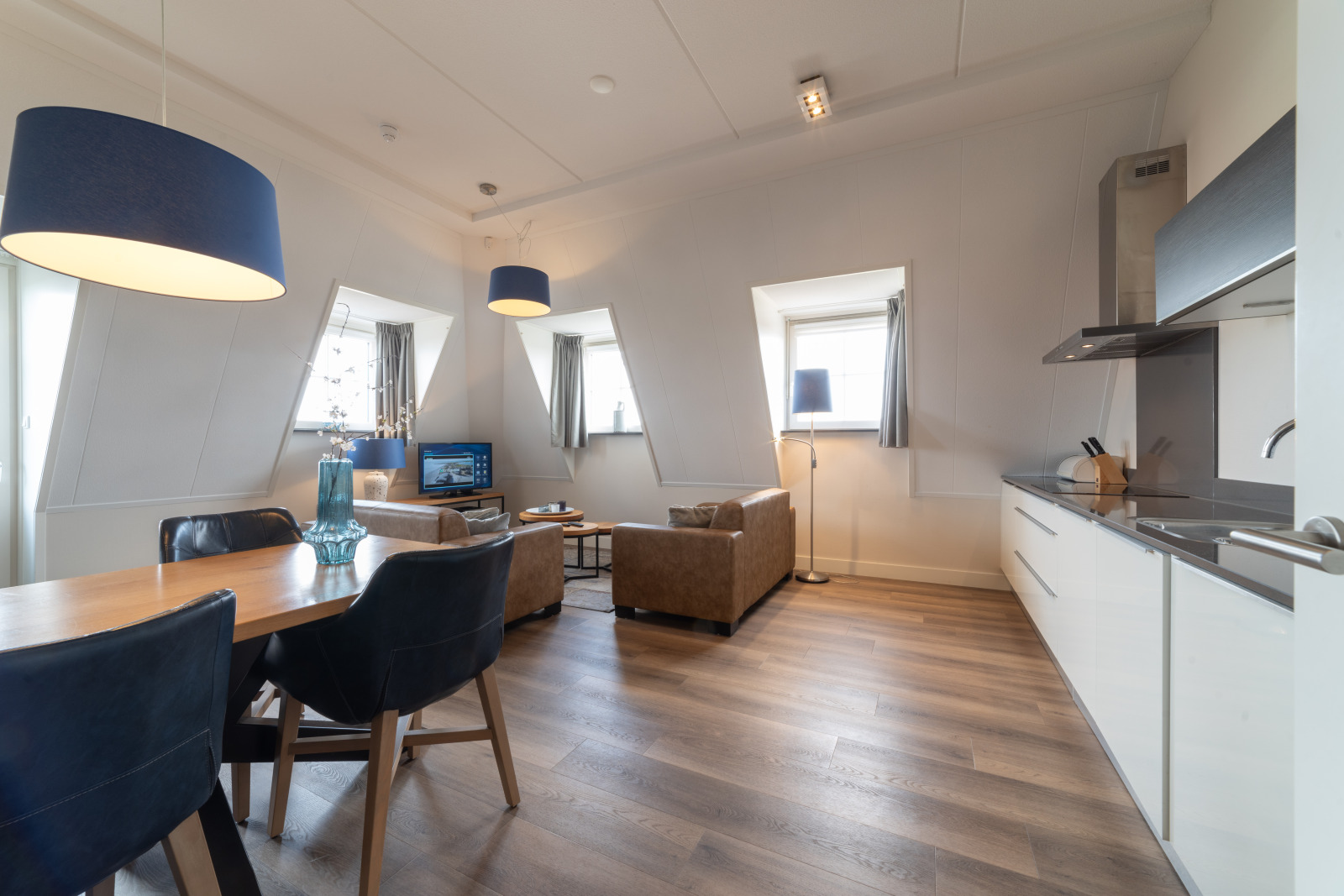 luxe-4-persoons-appartement-in-colijnsplaat-direct-bij-het-water