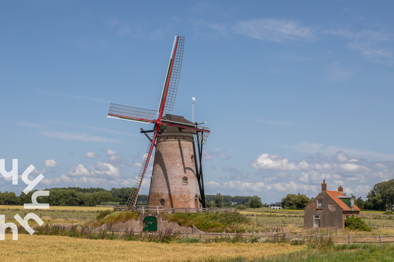 ZE673