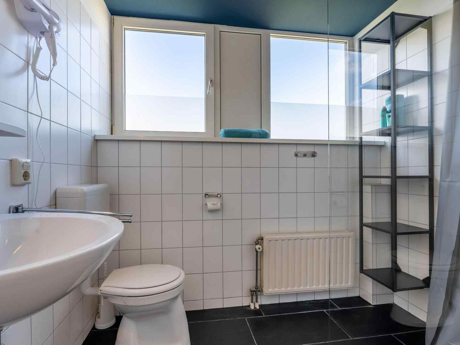 luxe-6-persoons-vakantiehuis-met-sauna-in-zeeuws-vlaanderen