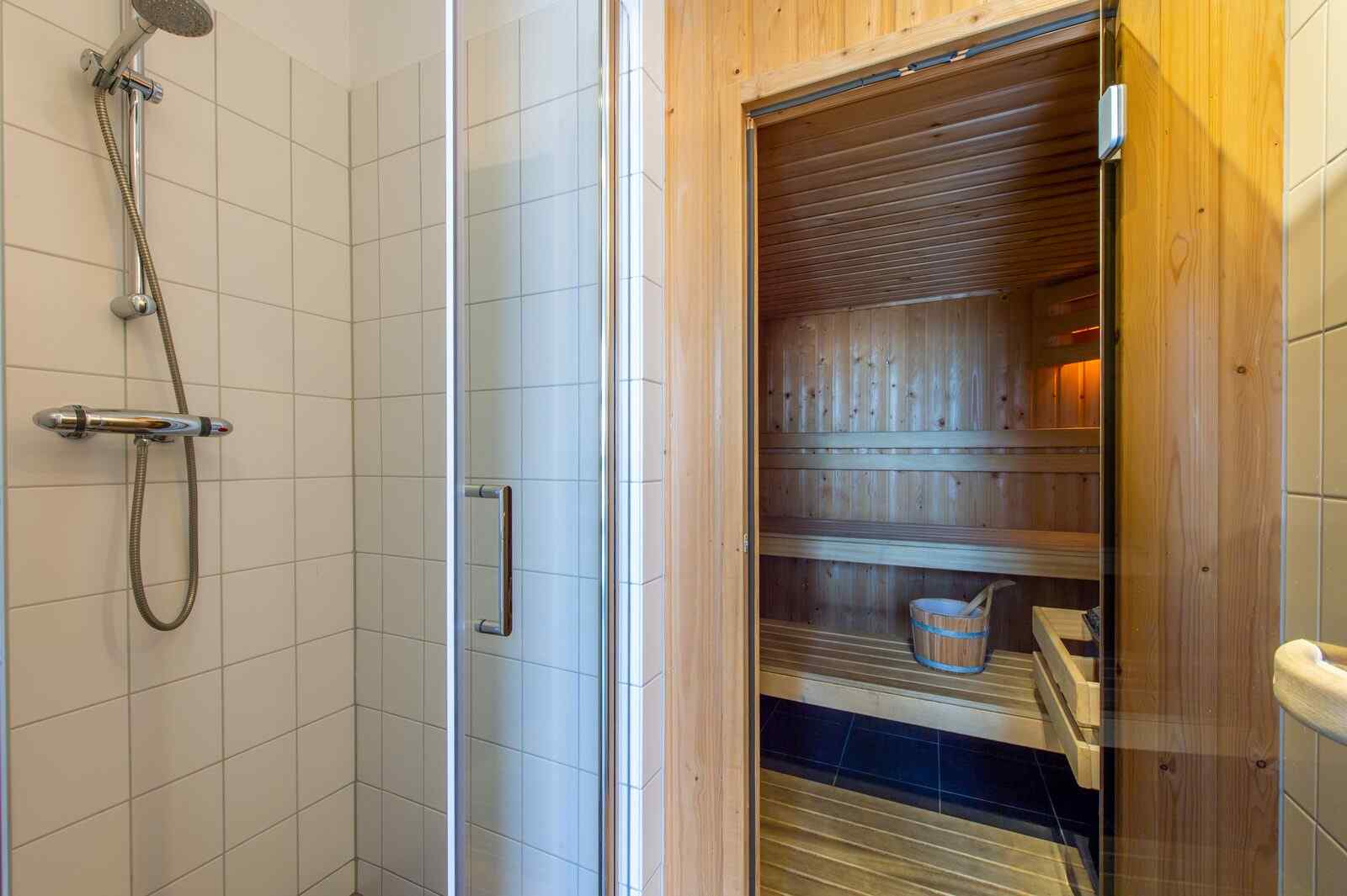 luxe-6-persoons-vakantiehuis-met-sauna-in-zeeland