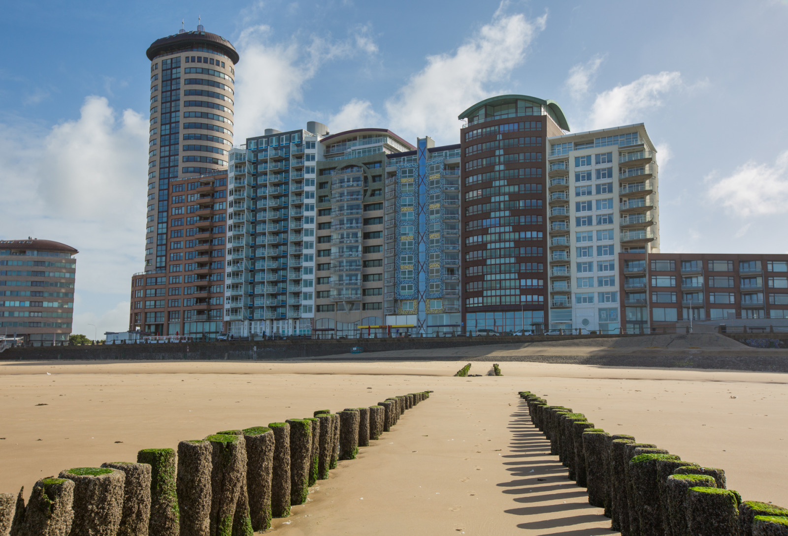 Prachtig 3 persoons strand appartement met zeezicht aan