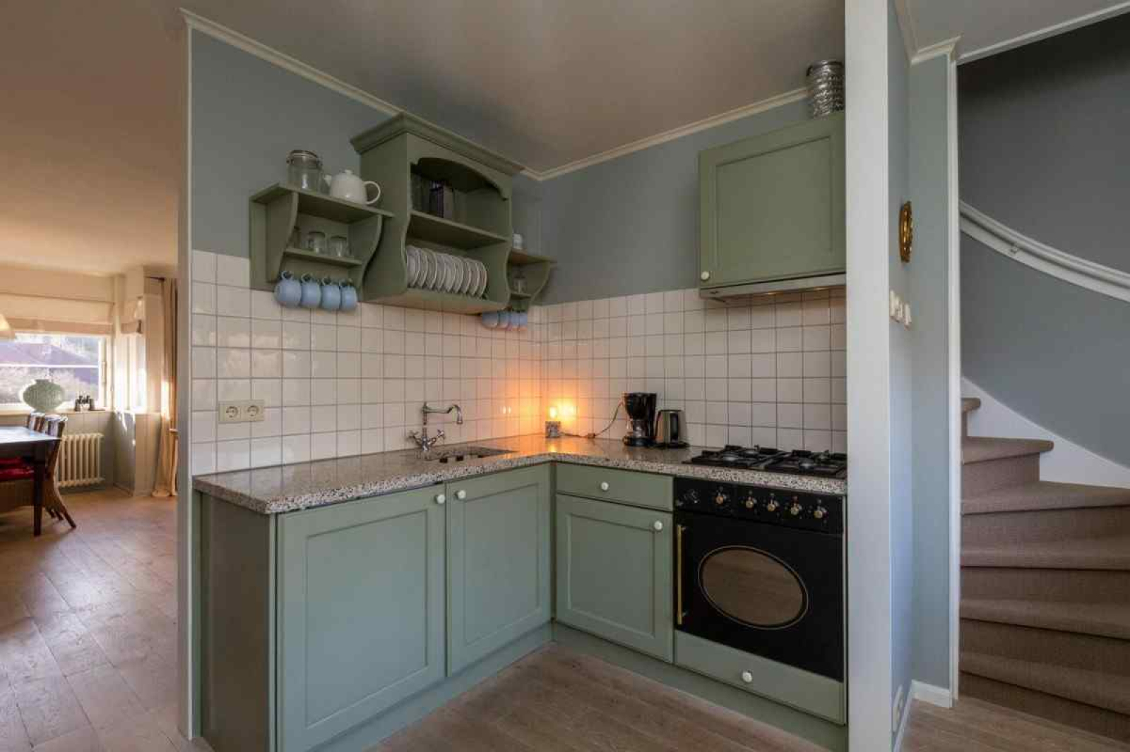 prachtig-gelegen-5-persoons-appartement-vlak-aan-zee-en-duinen