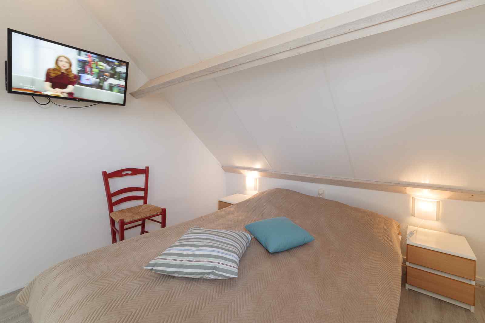 mooie-5-persoons-woning-op-aangename-ligging-met-tuinhuis
