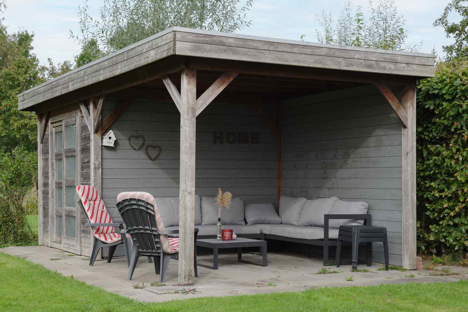 smaakvol-ingericht-8-persoons-woning-met-sauna