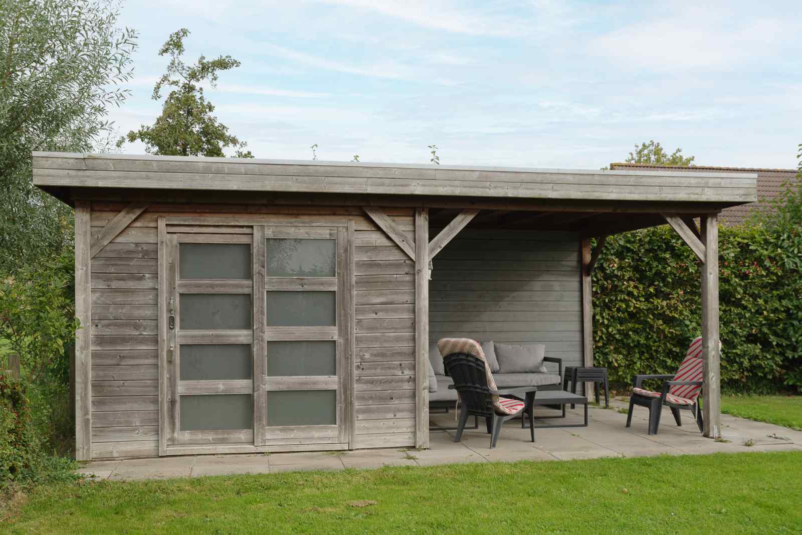 smaakvol-ingericht-8-persoons-woning-met-sauna