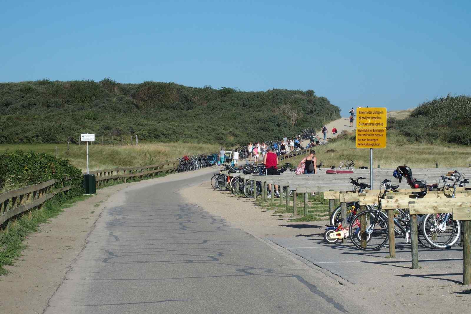 ZE938