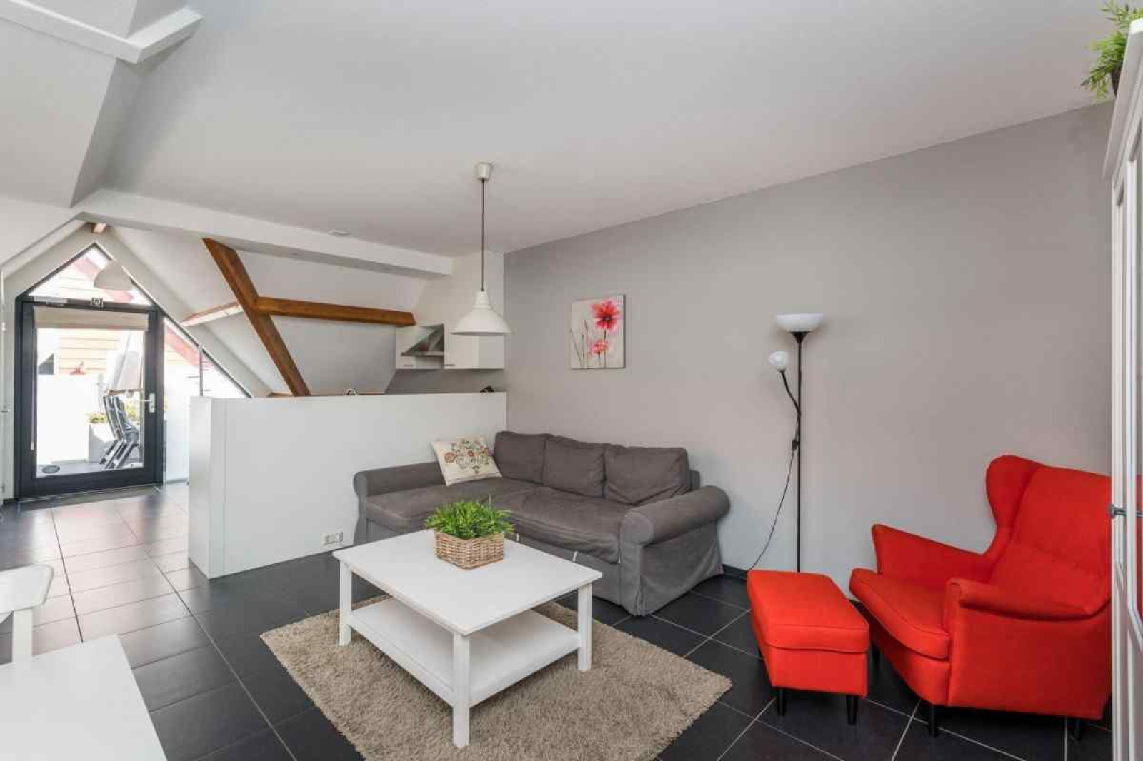 luxe-3-persoons-appartement-in-het-centrum-van-ouddorp