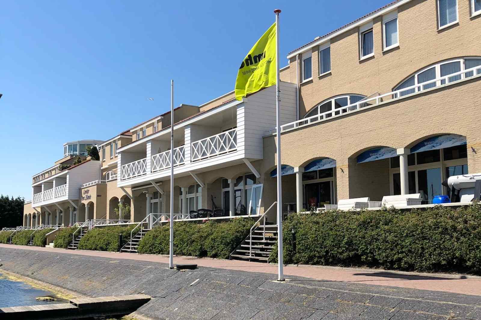 luxe-8-persoons-appartement-aan-de-haven-van-marina-port-zelande