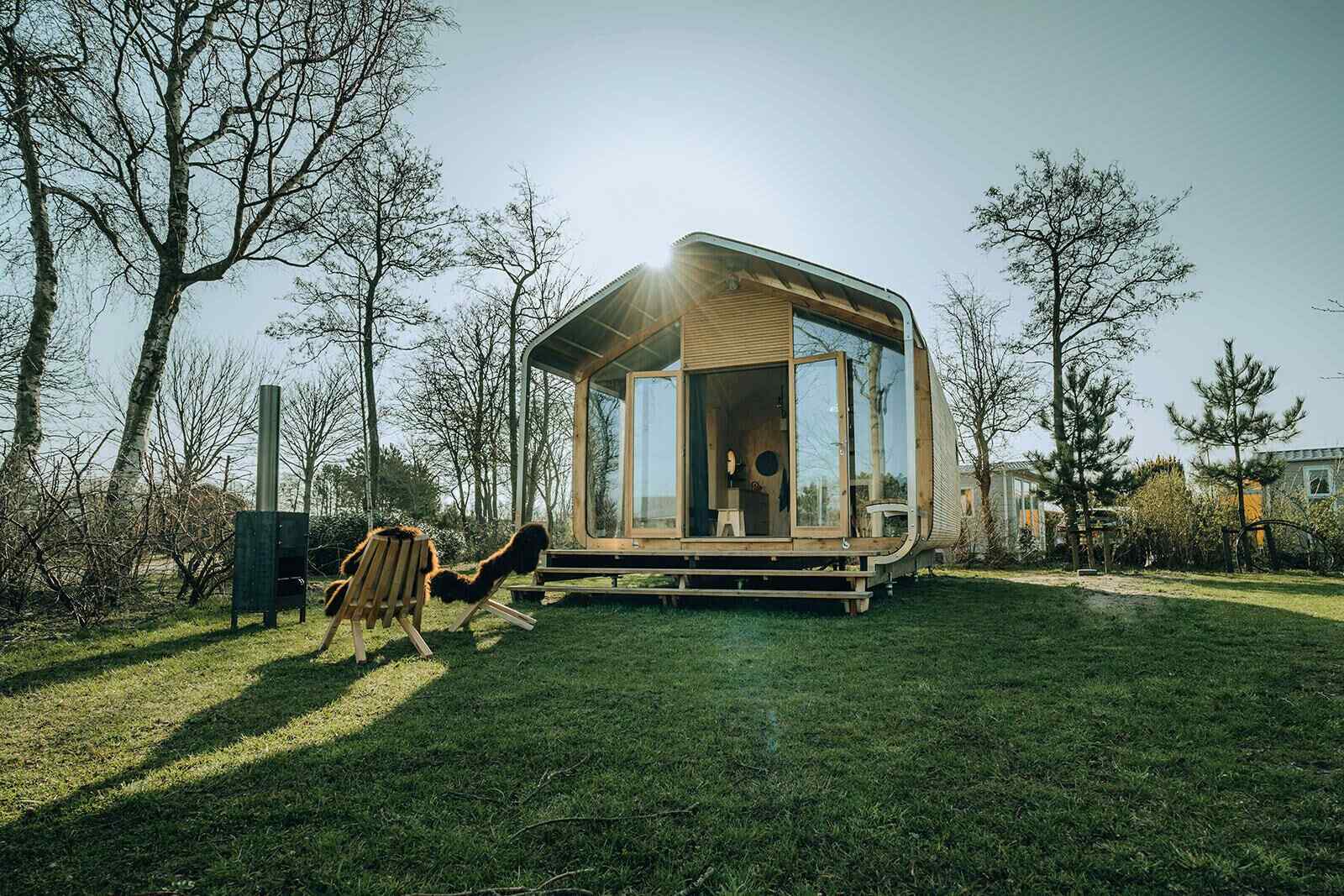 Minimalistisch 4 persoons cabin in Ouddorp en dichtbij het Noordzeestrand - Nederland - Europa - Ouddorp