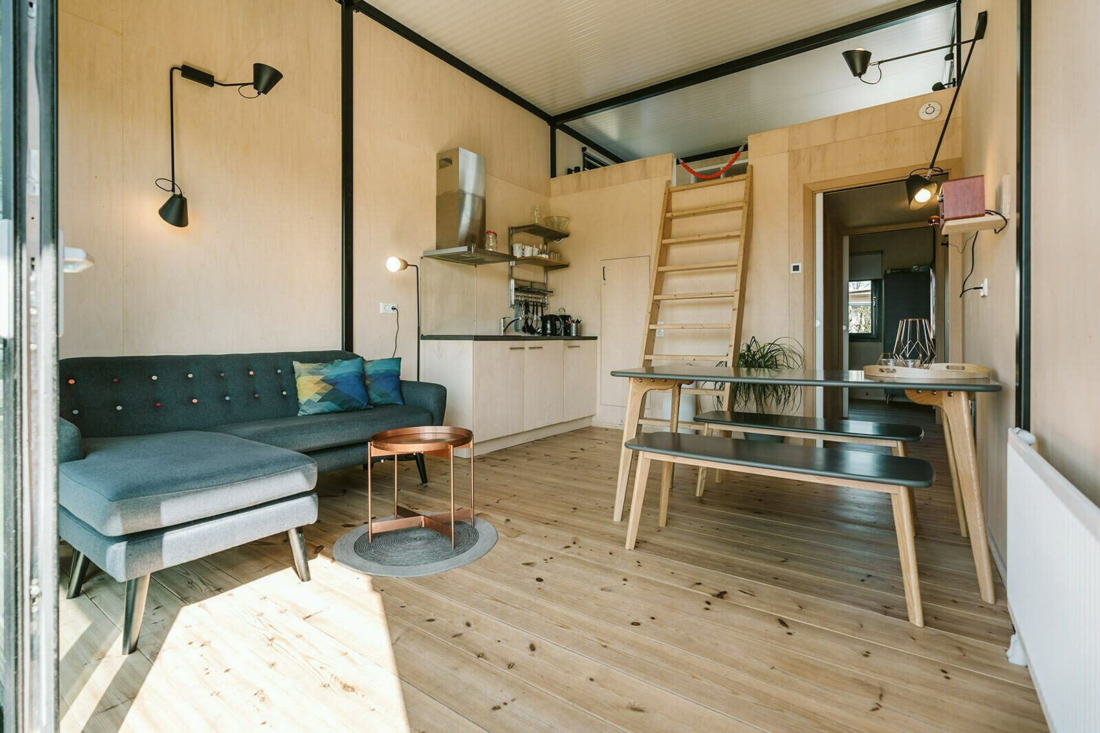 superleuk-4-persoons-cabin-in-ouddorp-en-dichtbij-het-noordzeestrand