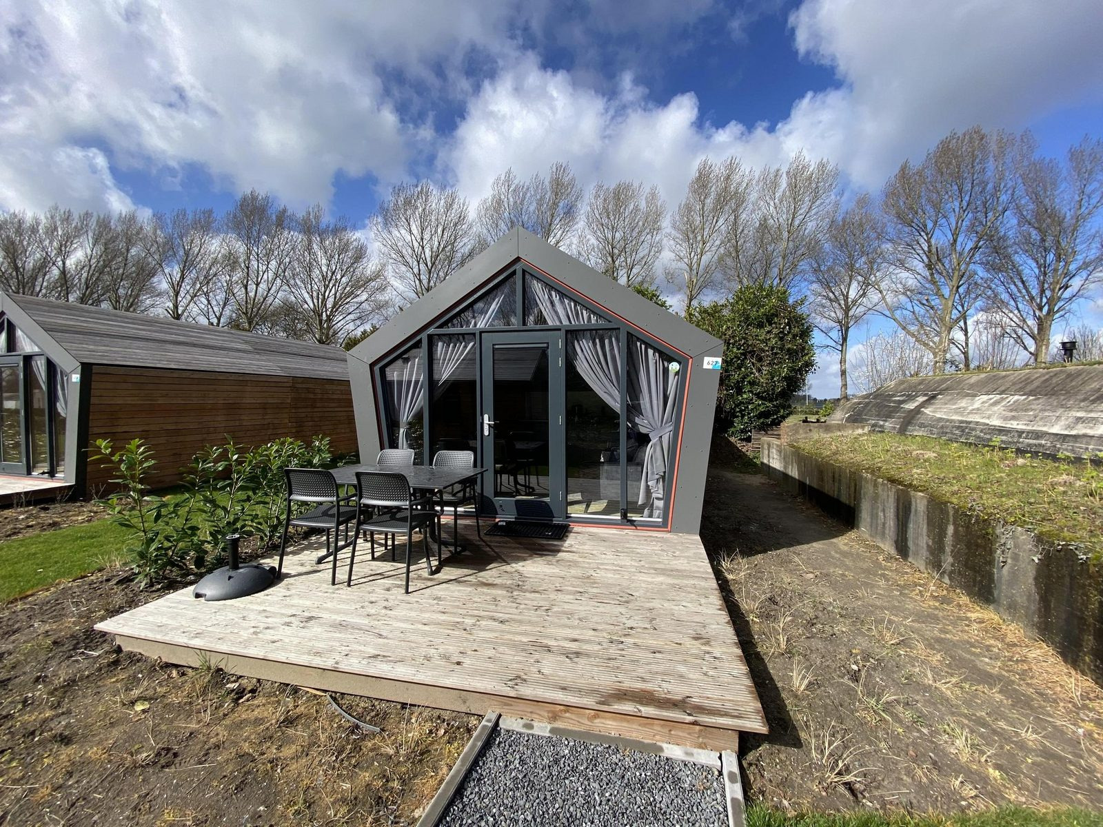 Gezellig 4 persoons Tiny House bij het National Park De Biesbosch nabij Dordrecht - Nederland - Europa - Dordrecht