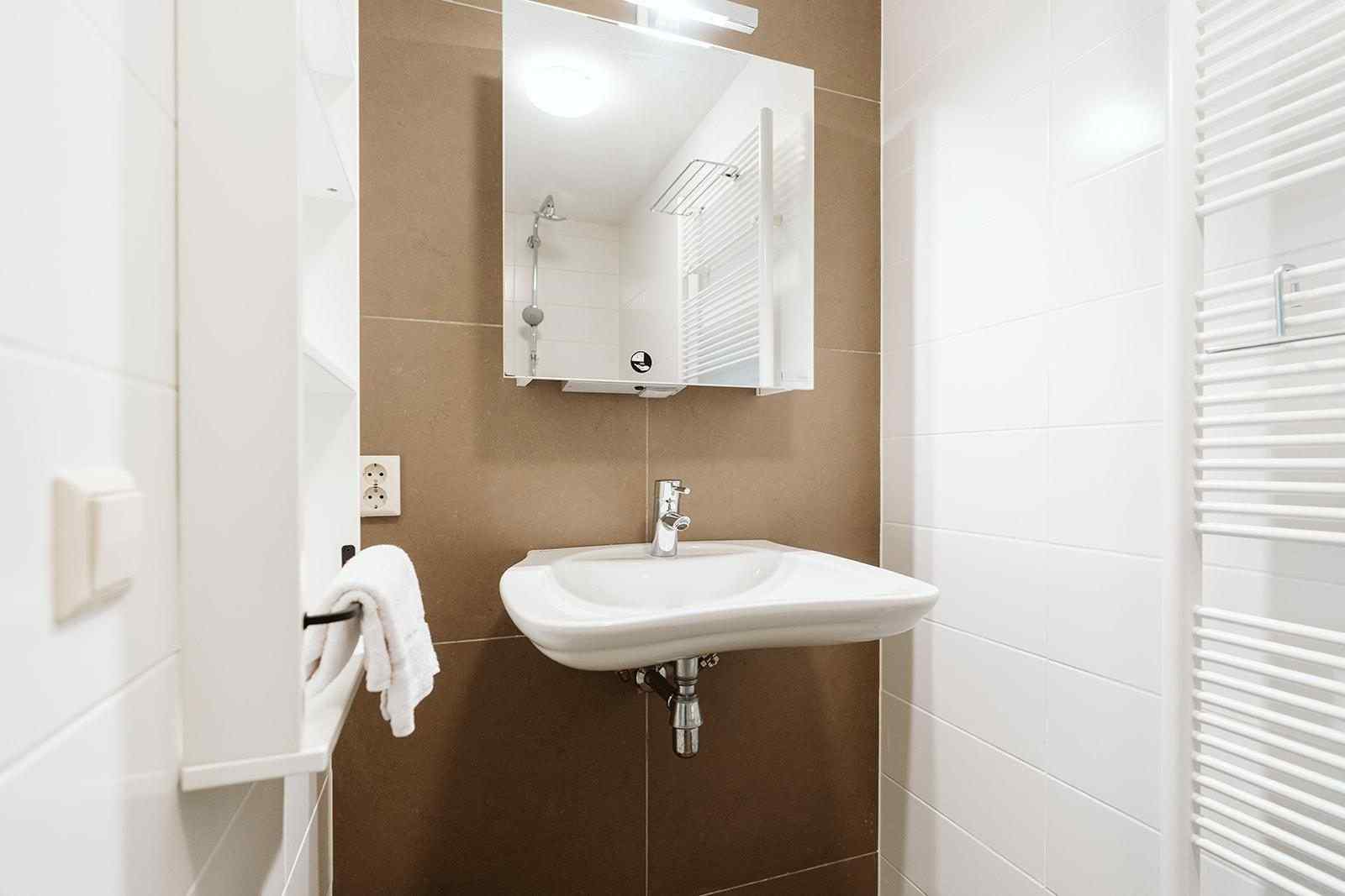 luxe-5-persoons-appartement-aan-de-jachthaven-in-ouddorp-vlakbij-zeeland