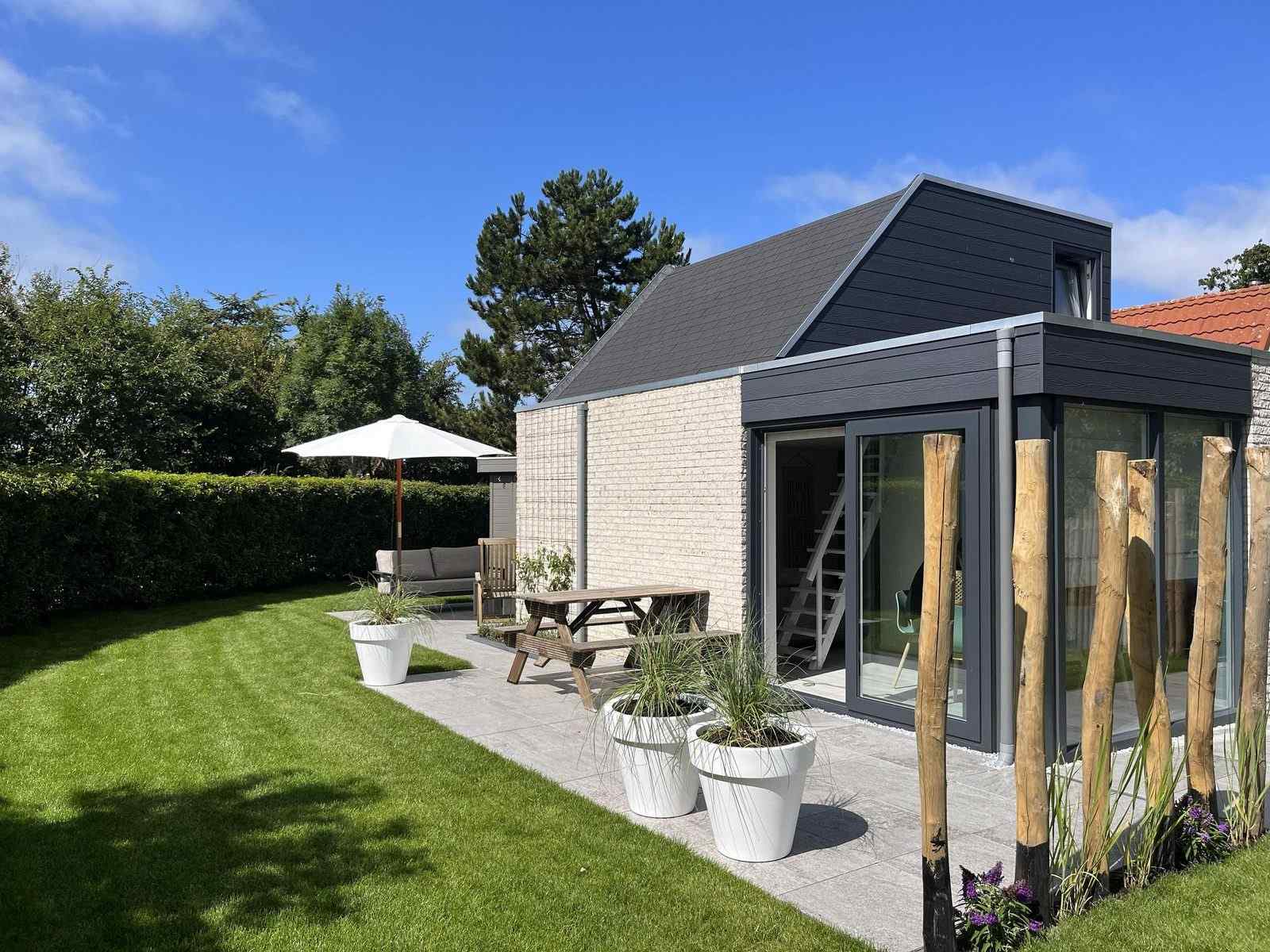 6-persoons-bungalow-op-15-km-van-het-ouddorpse-strand