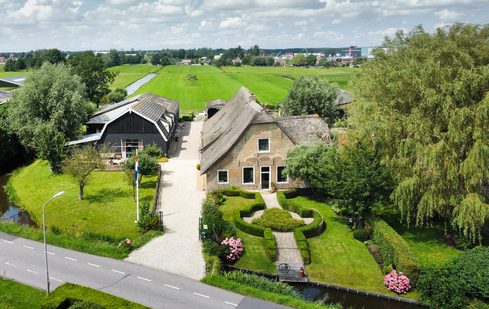 Modern ingericht 4-persoons appartement in de polder, nabij Gouda - Nederland - Europa - Ouderkerk aan den IJssel