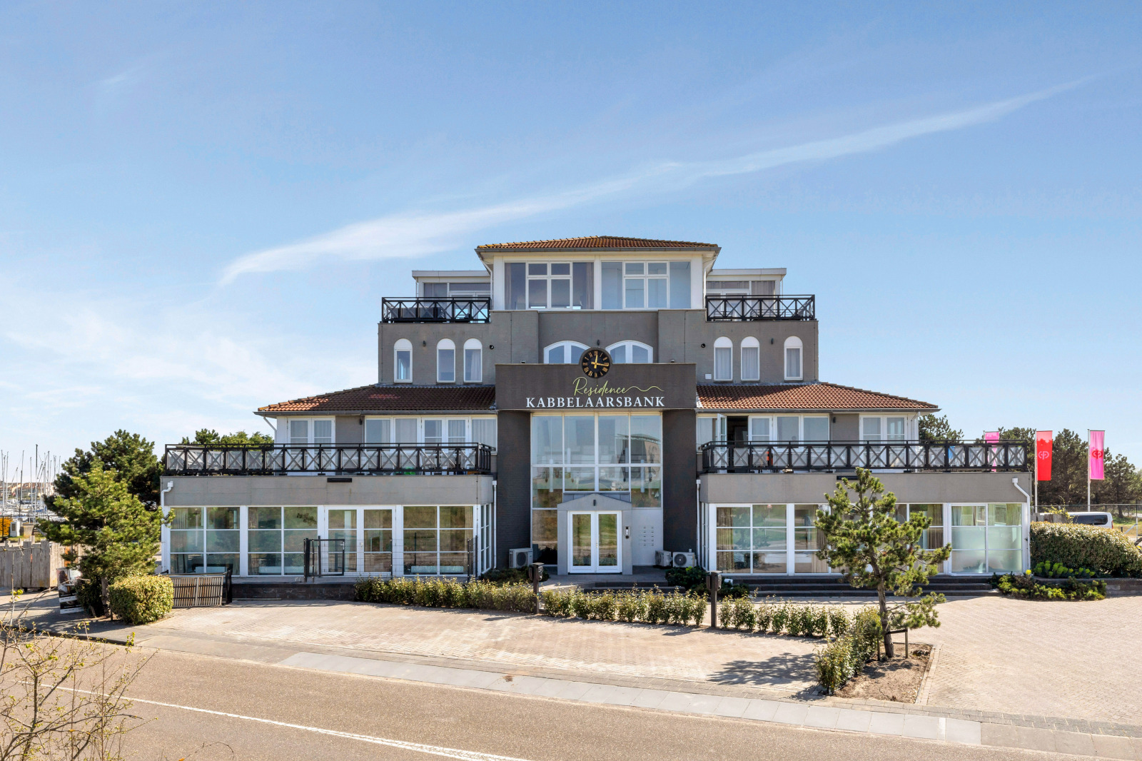 Luxe 8 persoons appartement op steenworp afstand van de