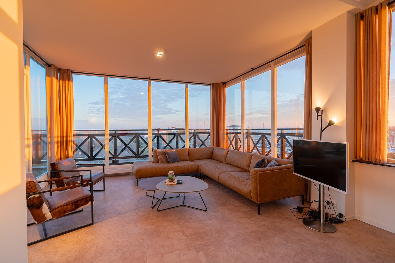 Luxueus 6-persoons penthouse met uitzicht op het Grevelingenmeer in Ouddorp