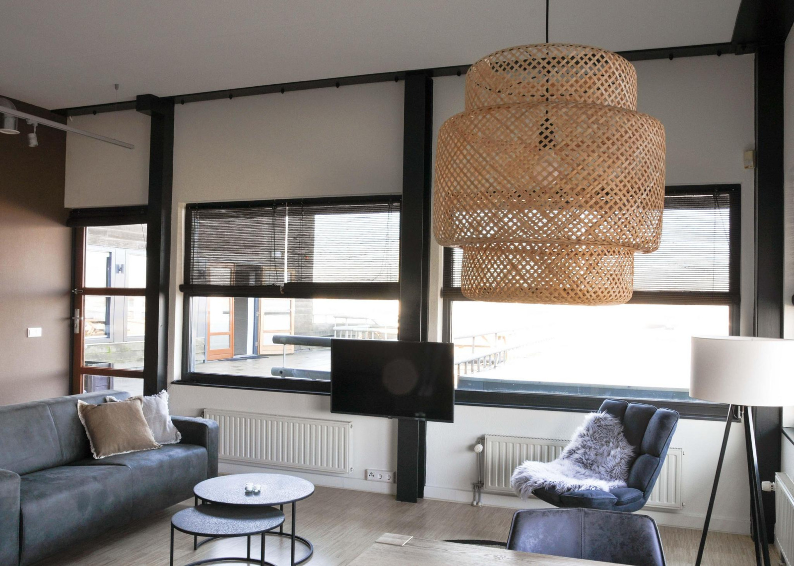 stijlvolle-loft-voor-2-personen-met-een-priveterras-en-prachtig-uitzicht