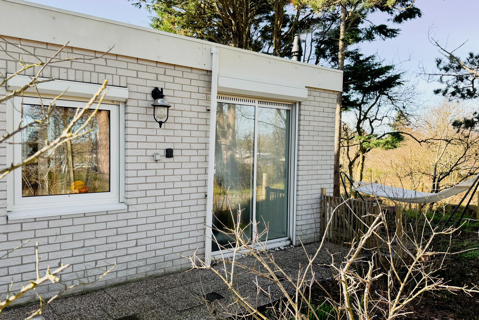 sfeervolle-6-persoons-vakantiewoning-met-prachtig-uitzicht-en-een-heerlijke-hottub