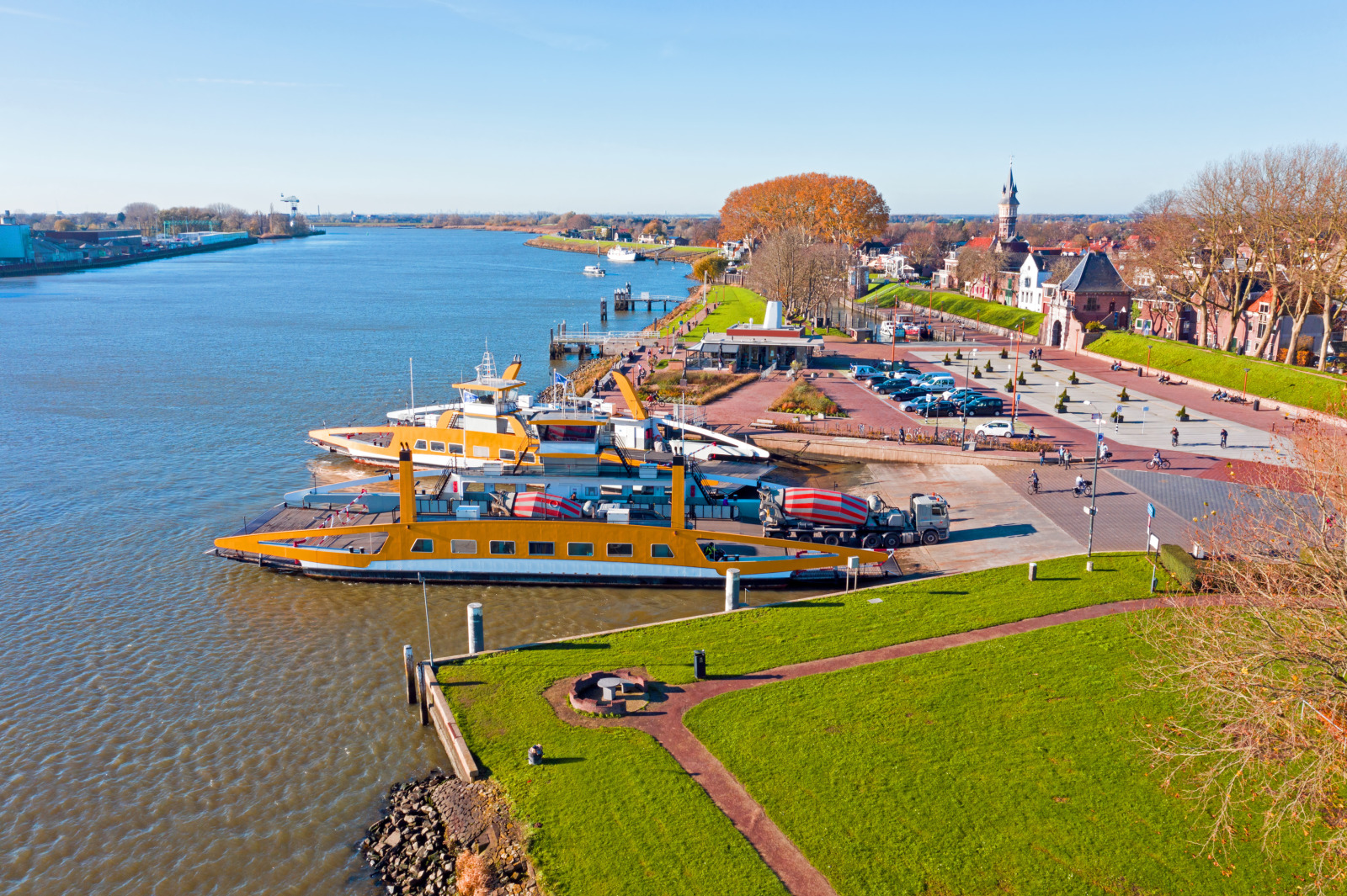 Recreatiewoning in Goudriaan voor 13 personen foto 6